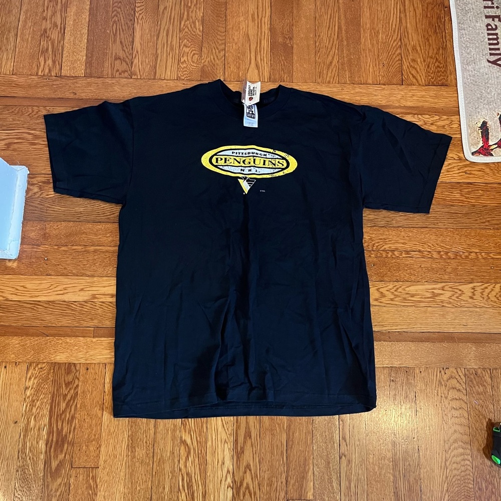 Y2K Pittsburgh Penguins‎ Tee